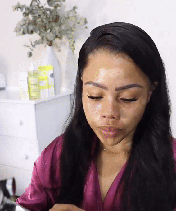 غارنييه سكين ناتشرالز كلاسيك بحمض الهيالورونيك والصبار، كريم بي بي متوسط، 50 مل 